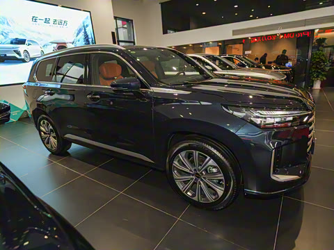 2025�� 400T ������� 7��