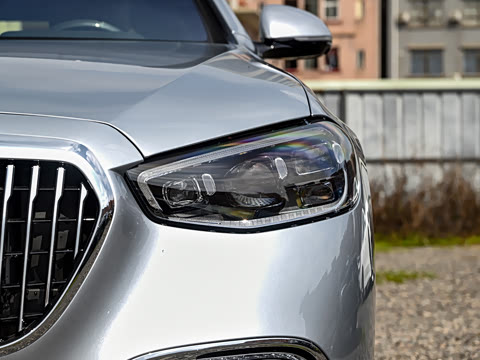 2025�� �Ŀ� S 680 4MATIC