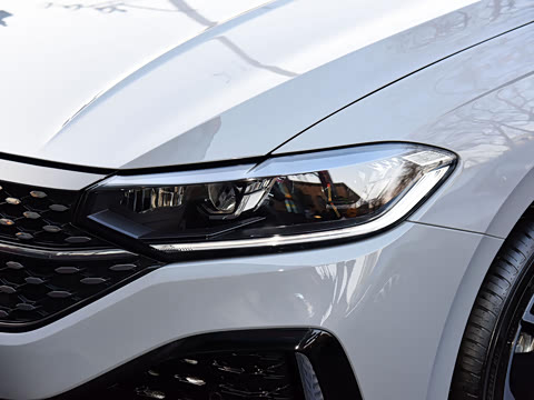 2023�� 280TSI DSG�ǿ����ݰ�