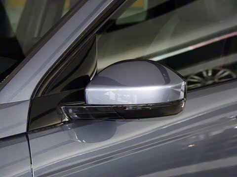 2020�� 249PS R-Dynamic ���ܰ�