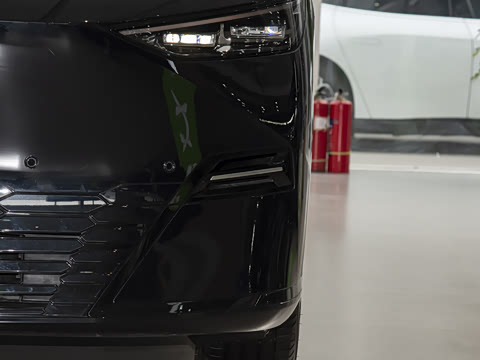 2025�� ���� 650������ Max