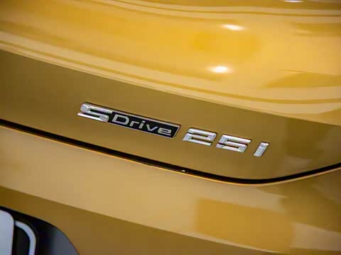 2018�� sDrive25i ������MԽҰ��װ ��V