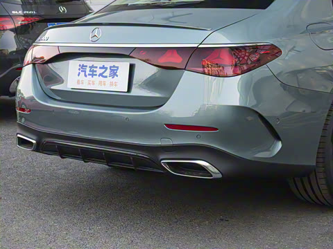 2025�� E 300 ʱ�����˶���