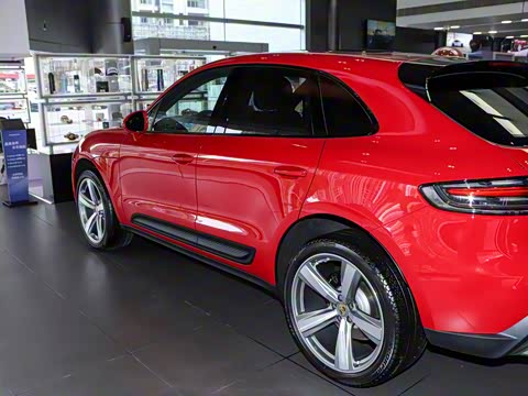 2025�� Macan 2.0T ���ΰ�