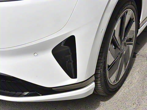 2025�� 210Ultra�Ǽݰ� 5��