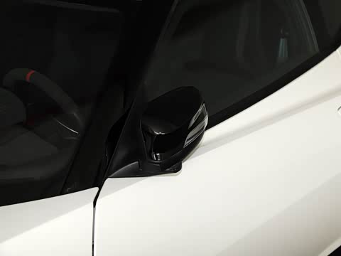 2019�� GT410 Sport