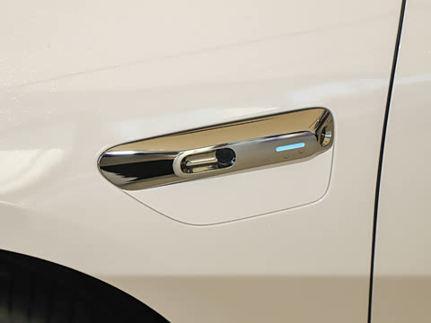 2025�� 855km Max