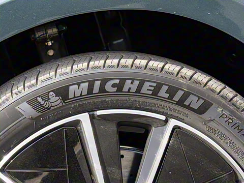 2025�� EV 701KM�����״��콢��