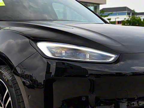 2025�� ����  Ultra ������