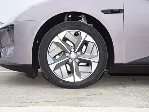 2025�� 620 �������� Plus