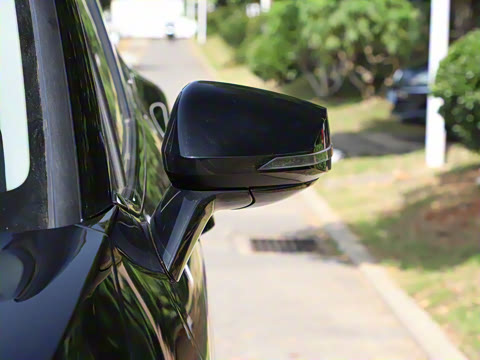 2025�� 2.0T ����������