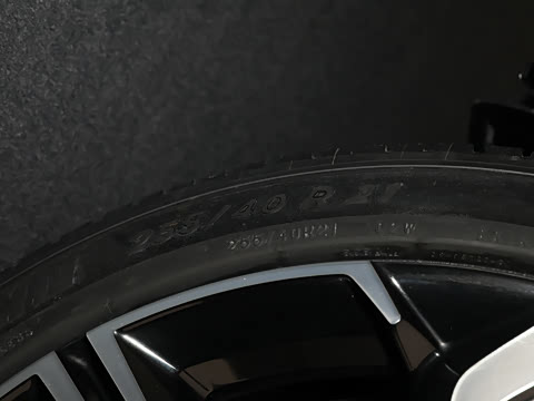 2025�� ����200 Max