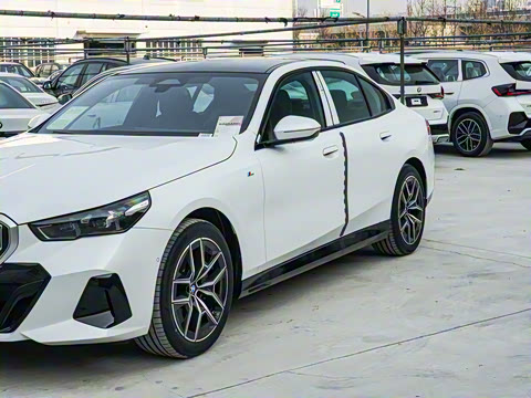 2024�� 530i ������ M�˶���װ