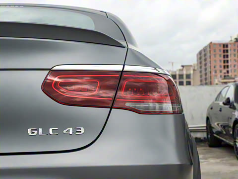 2023�� AMG GLC 43 4MATIC ����SUV