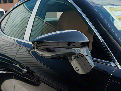 2025�� 60km EM-i ������