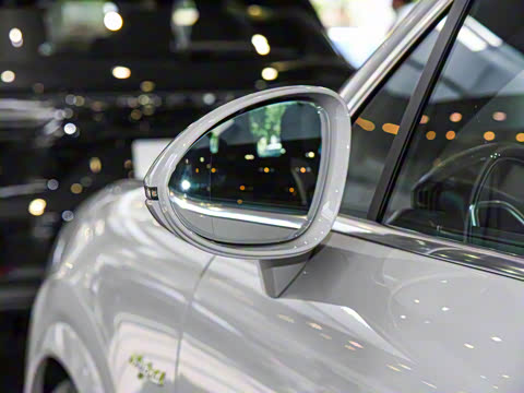 2023�� Cayenne E-Hybrid 2.0T �����