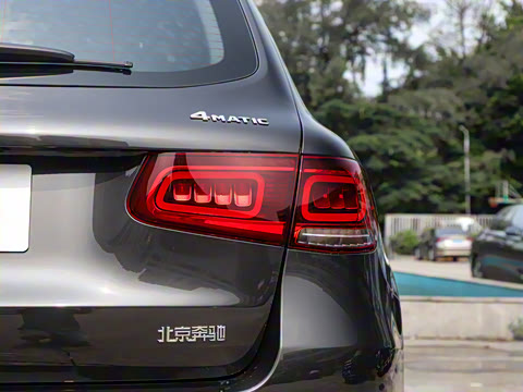 2022�� �Ŀ��� GLC 260 L 4MATIC ������