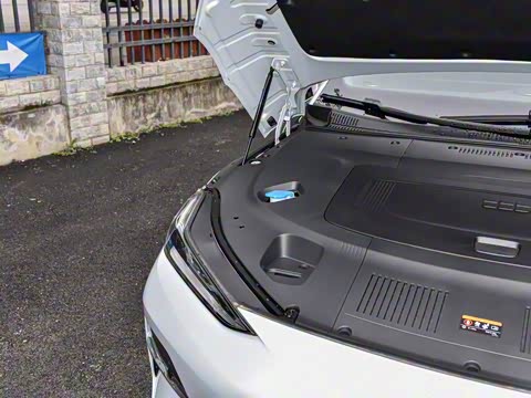 2025�� 700km Զ���Ǽݰ�