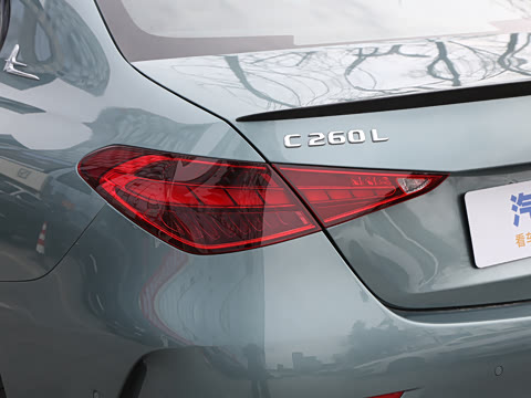 2025�� �Ŀ� C 260 L �ҹ�˶���