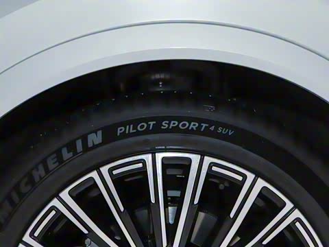 2025�� ����Ultra+ �߶���