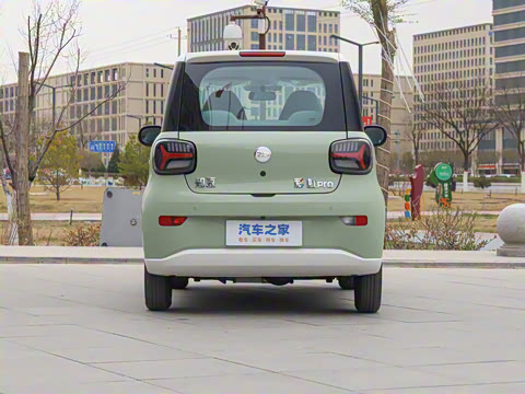 2025�� Pro 282km ���ư�