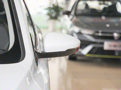 2022�� EV 500��Ļ�콢��