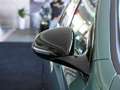 2025�� �Ŀ� E 260 �˶���