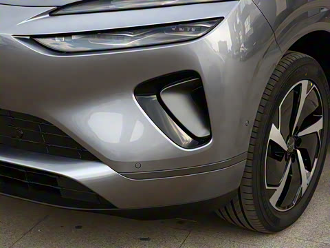 2025�� EV 605�캽Plus��