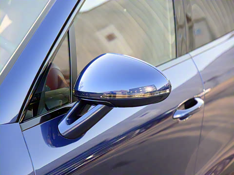 2022�� Macan 2.0T