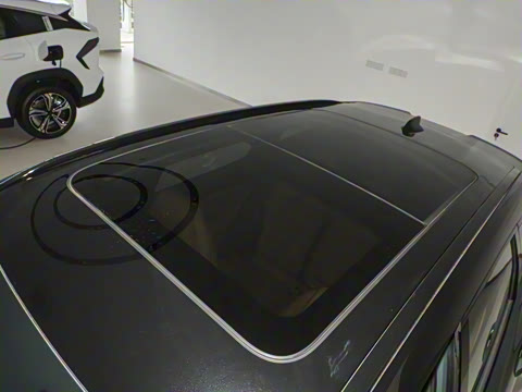 2025�� EM-i 115km ̽����