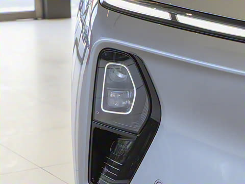 2025�� 102kWh ǩ����