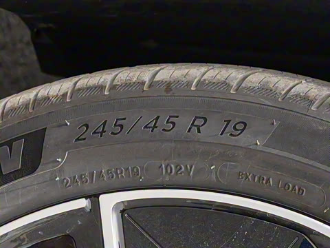 2025�� EV 701KM�����״�������