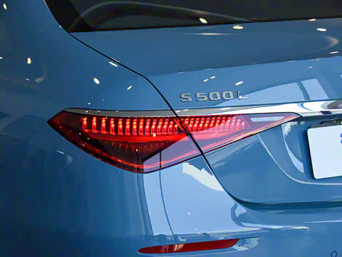 2023�� S 500 L 4MATIC ���ĸ߶���