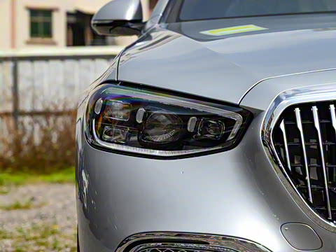 2025�� �Ŀ� S 680 4MATIC