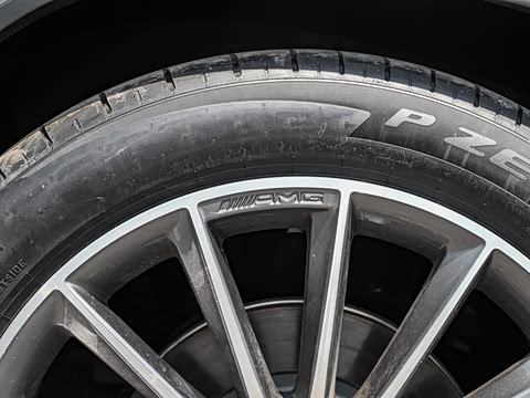 2025�� �Ŀ� GLE 450 4MATIC ������