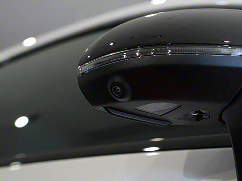 2025�� AMG CLE 53 4MATIC+ ���ܳ�