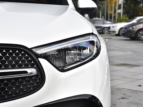 2025�� 350 e L 4MATIC ��ذ�