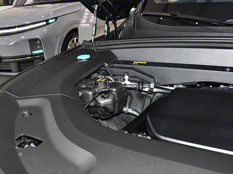 2025�� Pro ���ܻ��°�