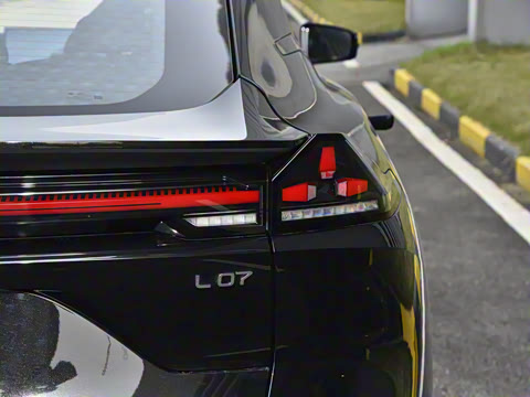 2025�� 230Max  �����Ǽ�AD PRO���̰�