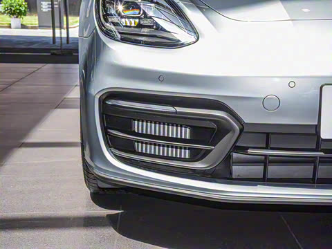 2023�� Panamera �����ӳ��� 2.9T