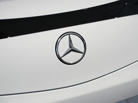 2025�� AMG CLE 53 4MATIC+ ���ܳ�