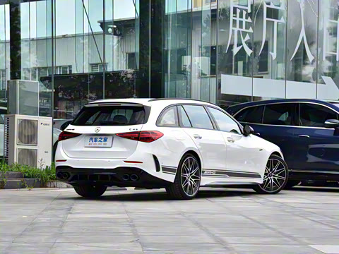 2025�� AMG C 43 4MATIC ���нγ� �ر��