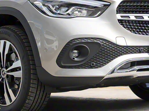 2022�� �Ŀ� GLA 200