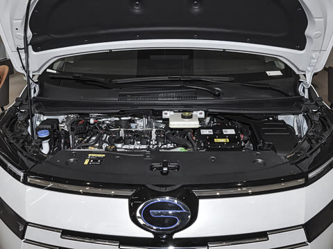 2024�� ��ҫϵ�� 2.0L ���ڰ�