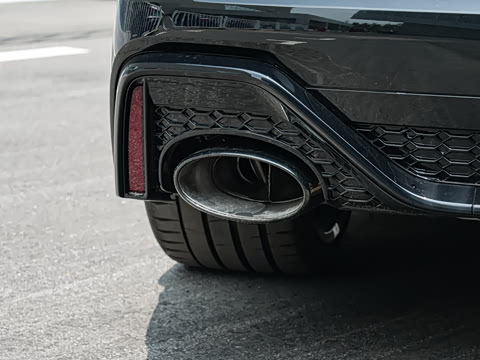 2025�� RS 7 4.0T Sportback performance