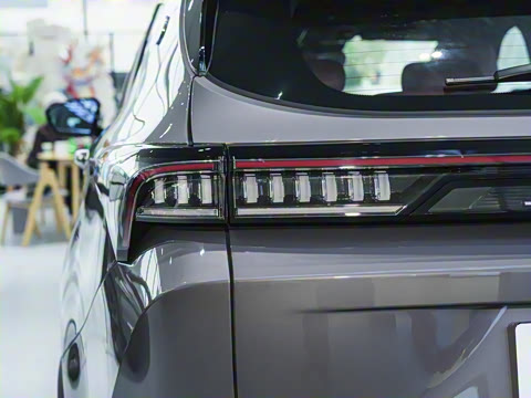 2025�� 1.5T �콢�� 7��