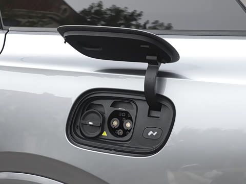 2025�� Ultra ������