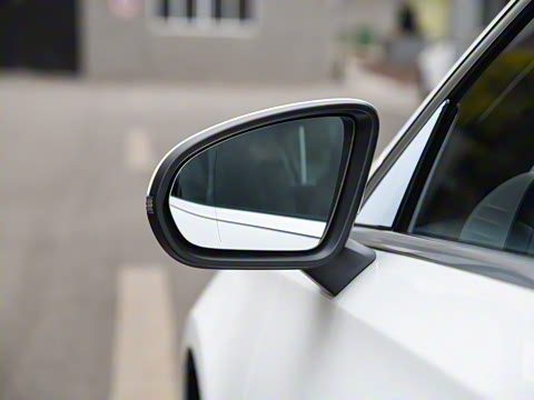 2024�� A 200 L ������