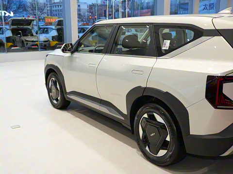 2025�� 530 Light