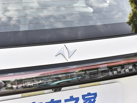 2025�� 210Ultra�Ǽݰ� 5��